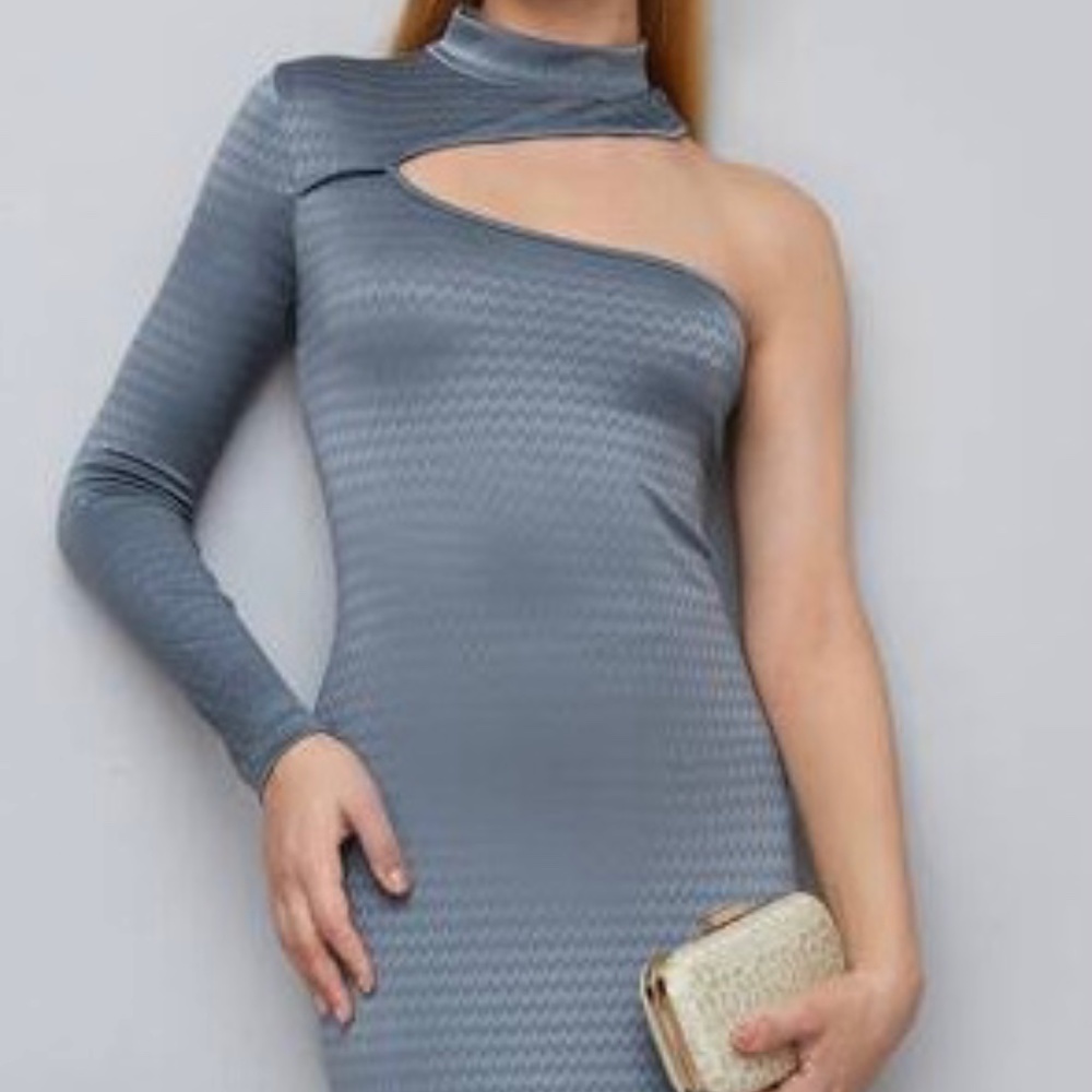 BODYCON CUT OUT ONE SHOULDER DRESS